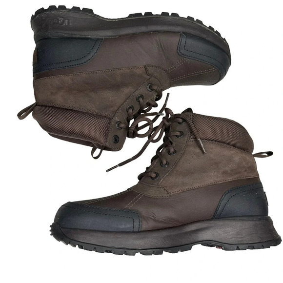 UGG Men\'s Emmett Cold Weather Duck Boots in Stout.  Sz: 8 main image 3